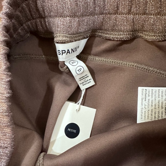 Spanx air essentials wide leg pants shimmer petite XS - Picture 7 of 7